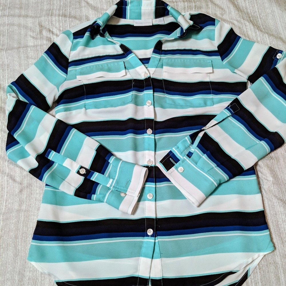 ✳️ REDUCED✳️NY&C Aqua Blue Striped Blouse